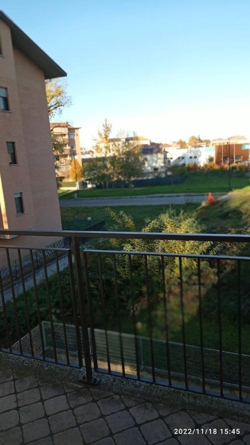 Apartamento Rebecca'S House Asti Exterior foto